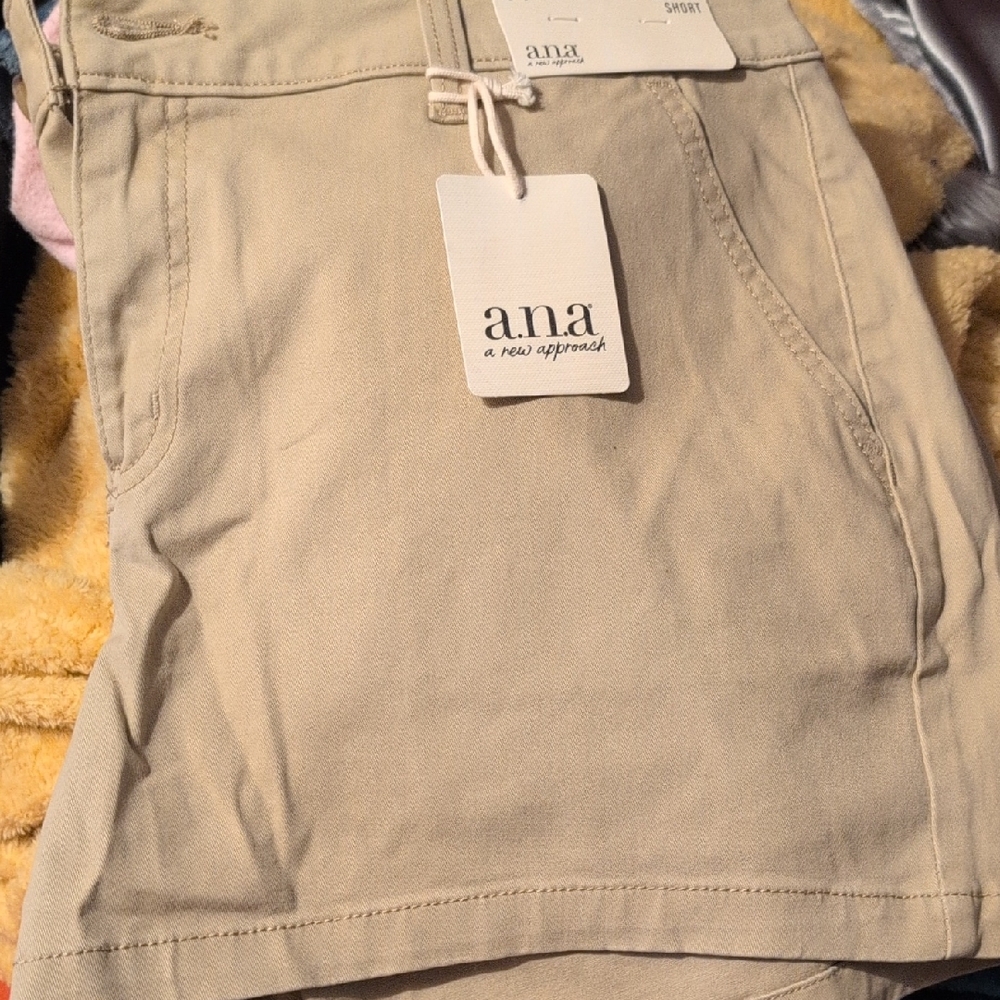 a.n.a Women's Beige Skort